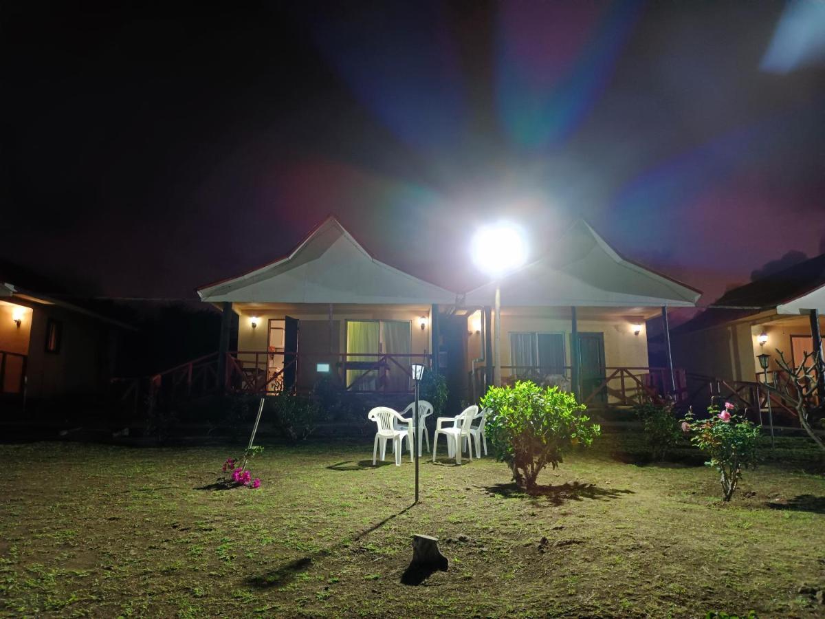 Cabanas Te Pito Kura Hanga Roa Dış mekan fotoğraf